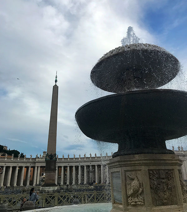 Vaticano Obelisk or Vatican Obelisk