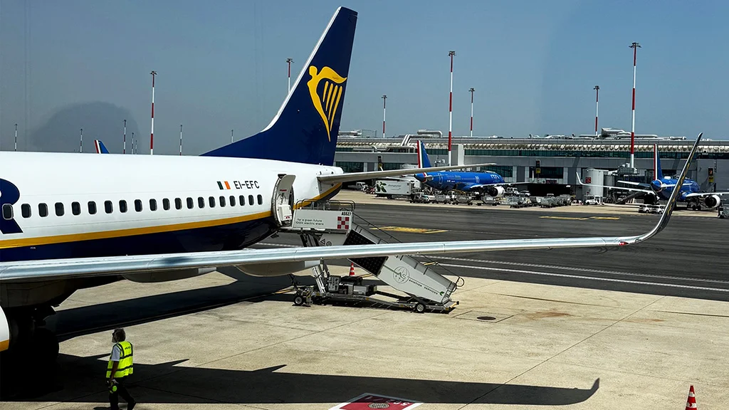 jet at fiumicino airport in rome jet at fiumicino airport in rome