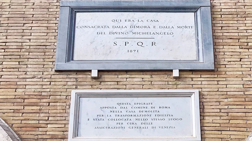 plaque commemorating michelangelo's home Rome-Michelangelo-House-Plaque-Piazza-Venezia-Romewise-EB-March-2021-Web