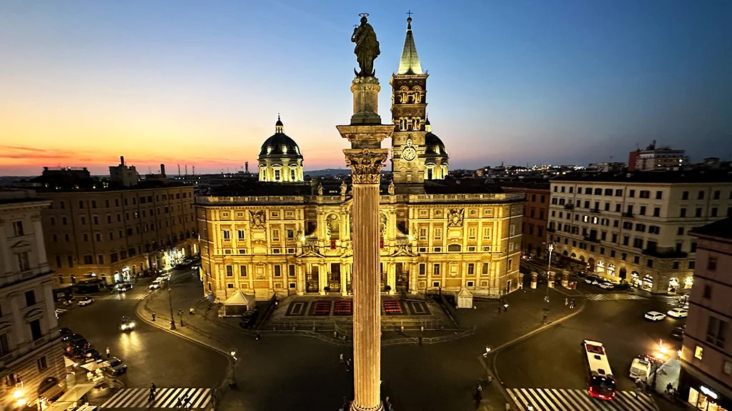 Santa Maria Maggiore exterior column and piazza at sunset Santa Maria Maggiore exterior column and piazza at sunset