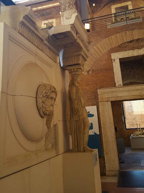 trajans market gallery interior