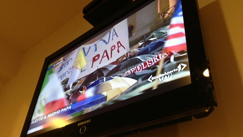 conclave scenes 2014 tv screen