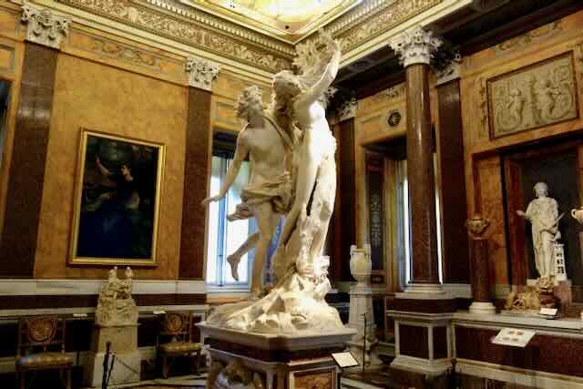 bernini apollo and daphne