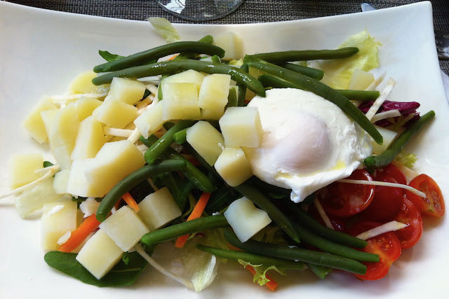 nicoise salad at la Buvette Rome