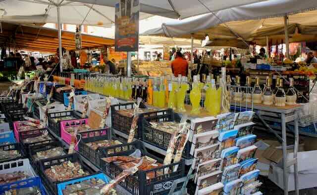 Tourist-focused items on sale in Campo di Fiori