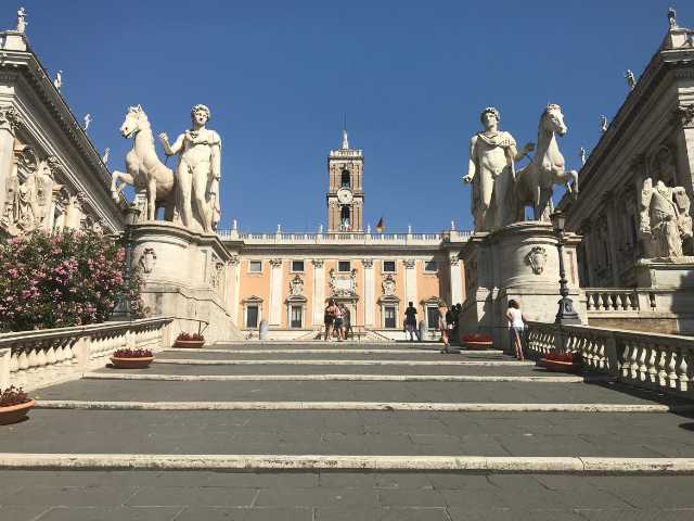 ramp to top of capitoline hill