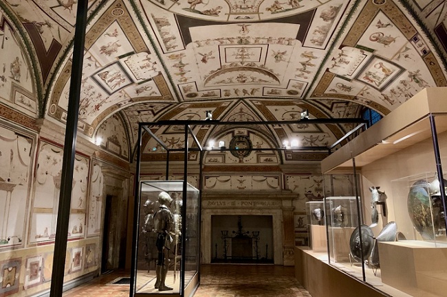 the armory room inside castel sant'angelo
