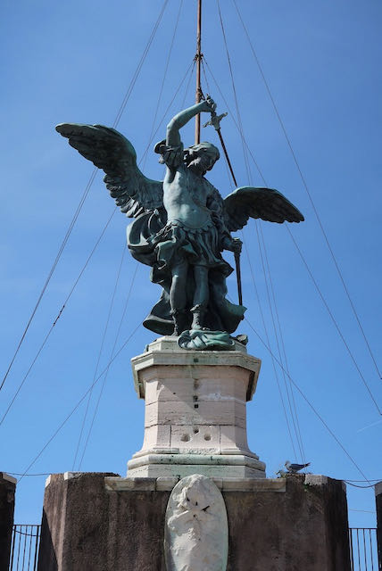 Castel Sant'Angelo. Bronze statue Castel Sant'Angelo. Bronze statue