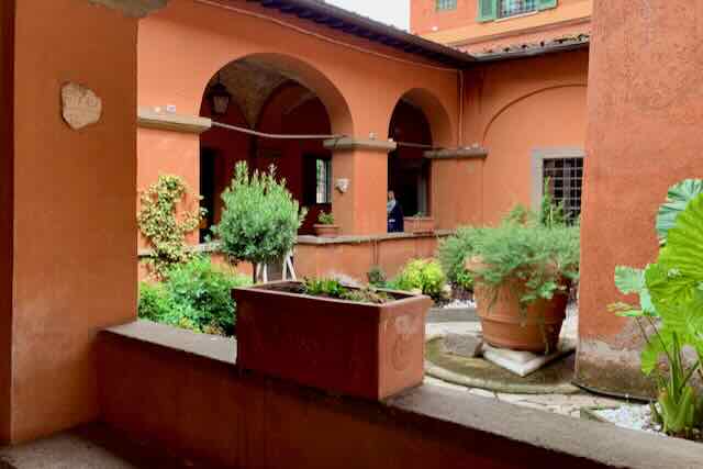 courtyard of santa priscilla