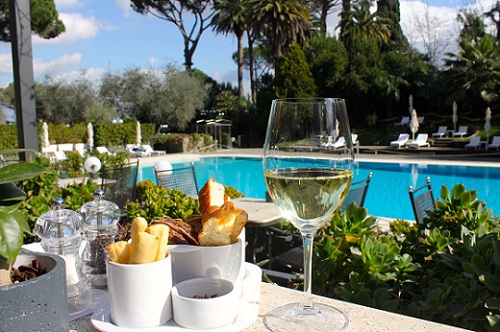 lunch by the pool at the rome cavalieri waldorf astoria