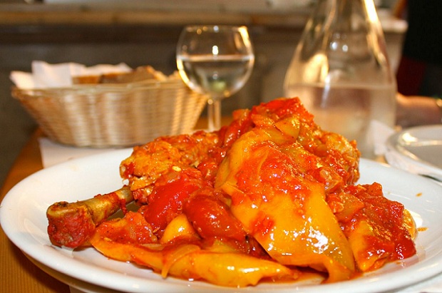 chicken with peppers at cup de sac