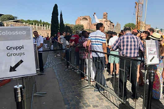 Colosseum. Line for tickets