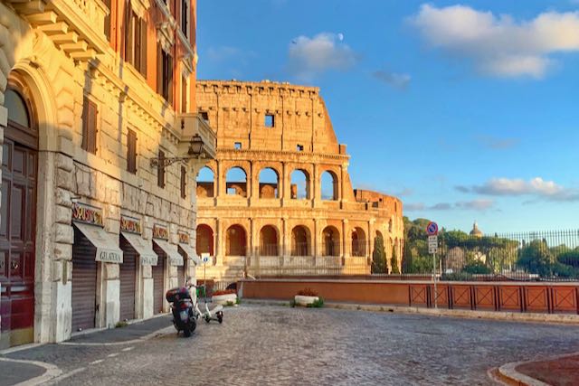 colosseum peekaboo colosseum peekaboo