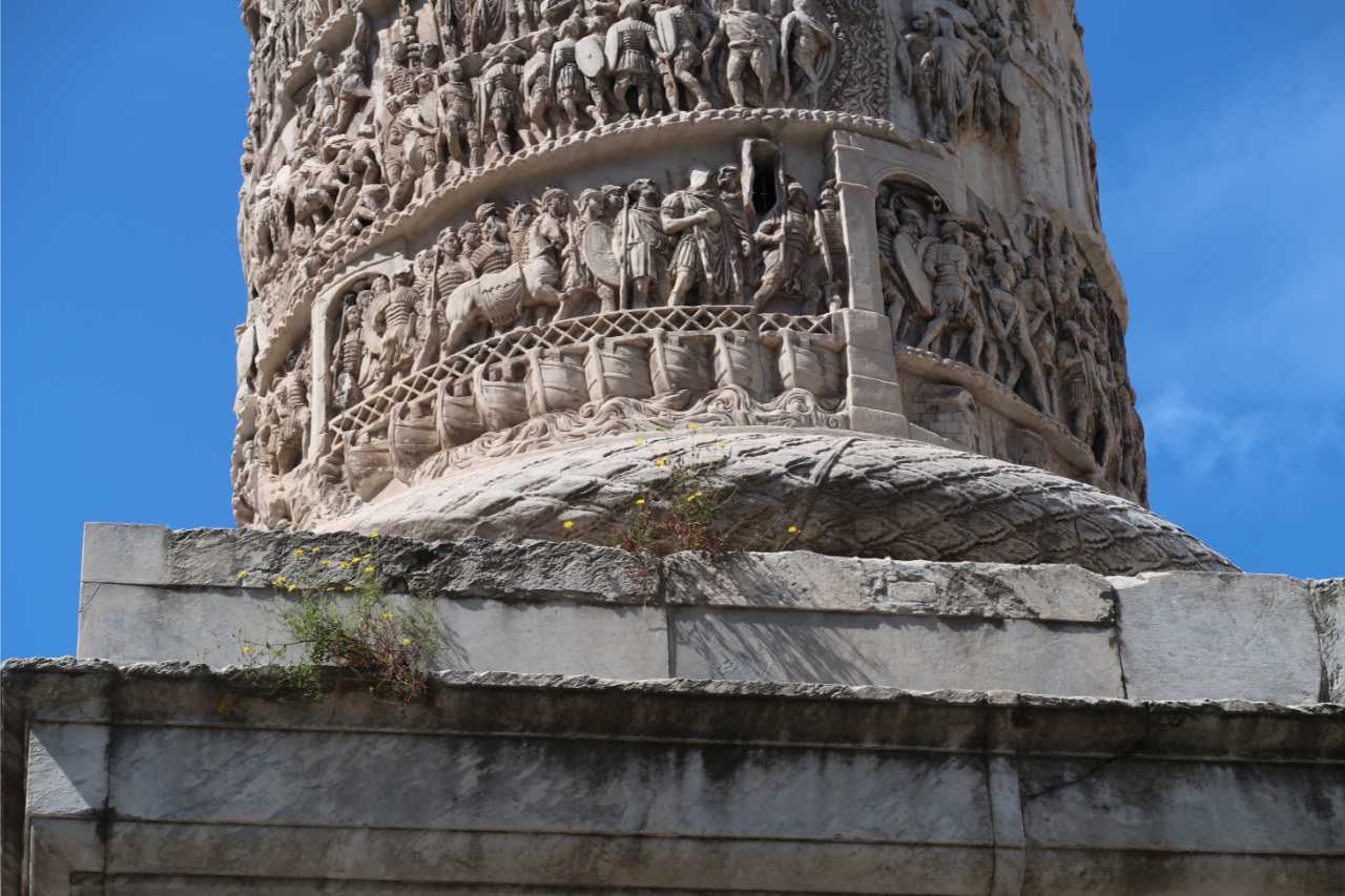 column of marcus aurelius closeup