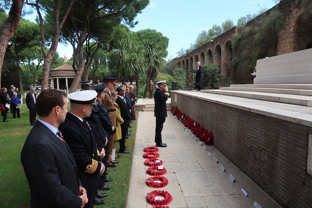 commonwealth war cemetery remembrance commonwealth war cemetery remembrance