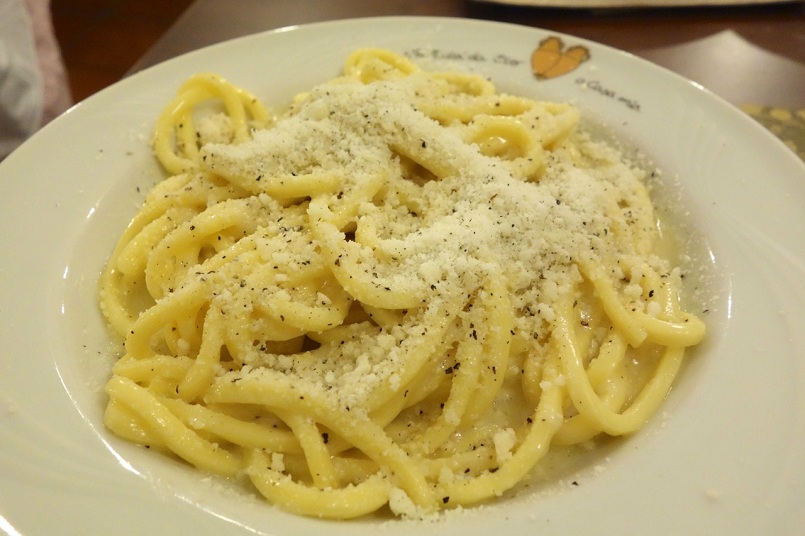 cacio e pepe at da oio a casa mia