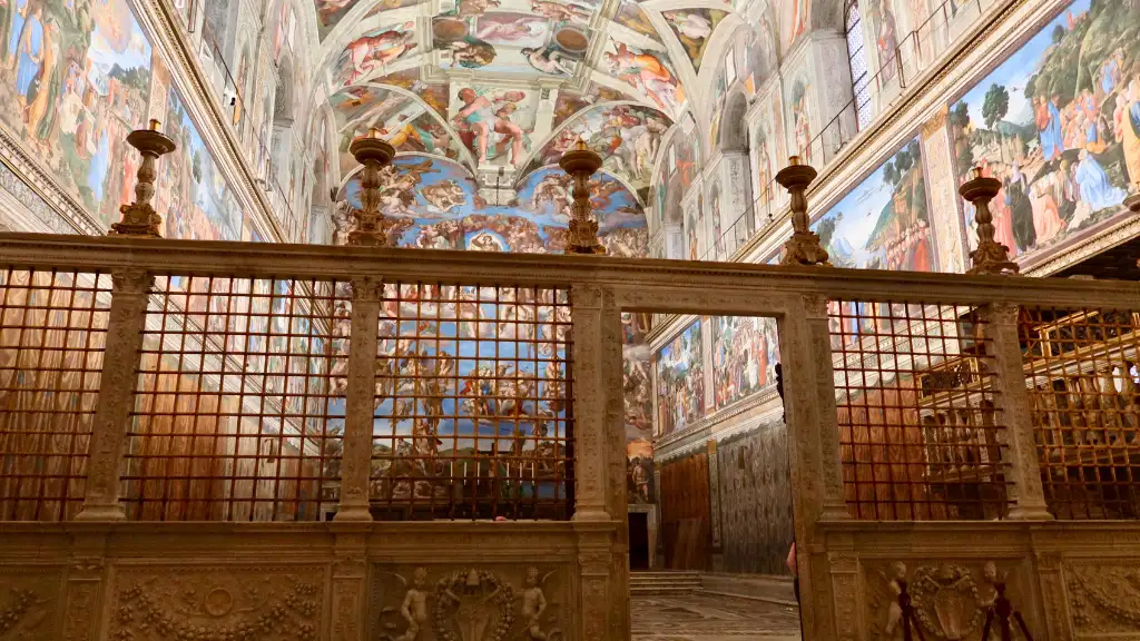 empty sistine chapel ceiling