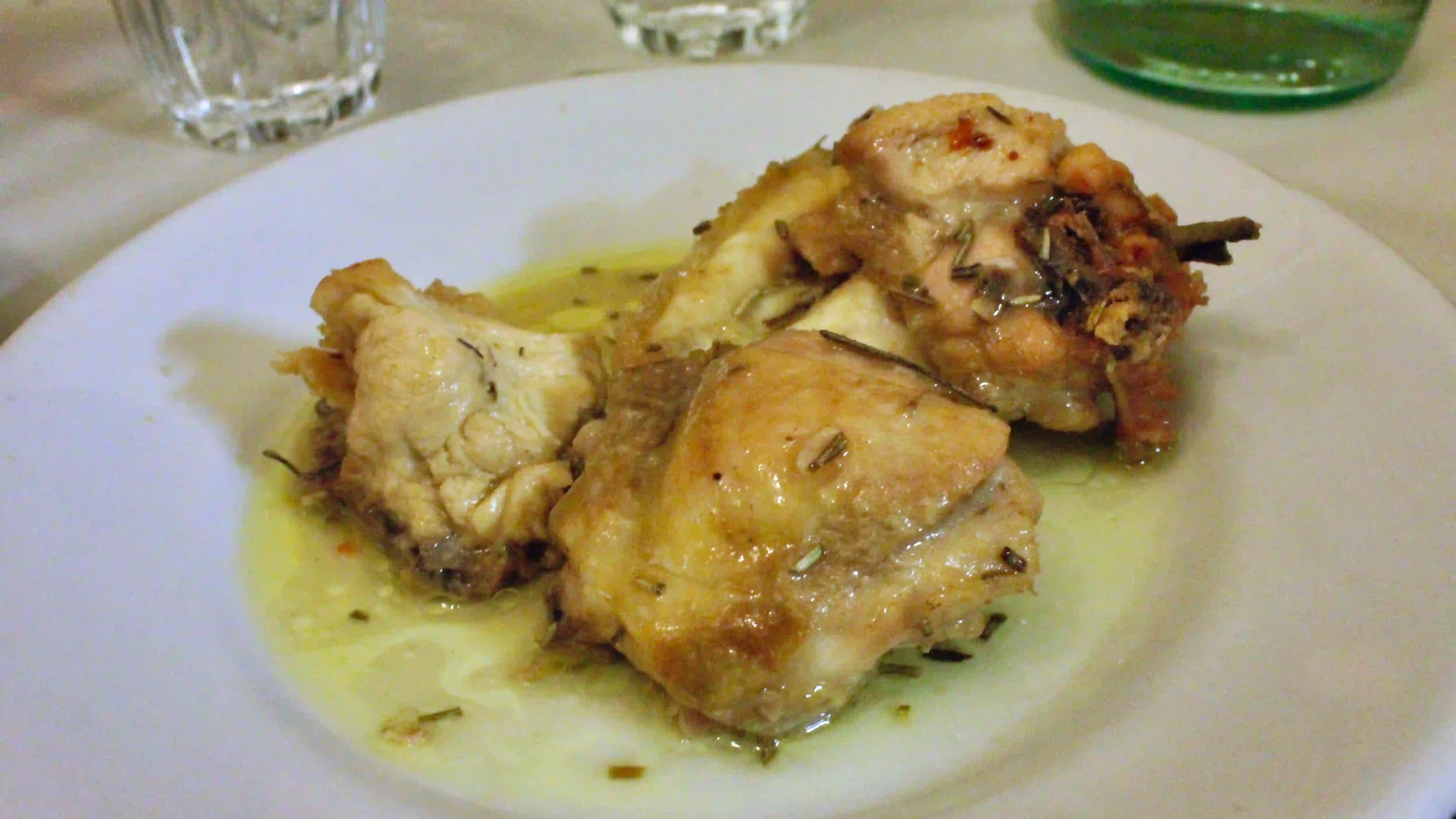 chicken cacciatore at fiaschetteria marini fiaschetteria marini - roast chicken