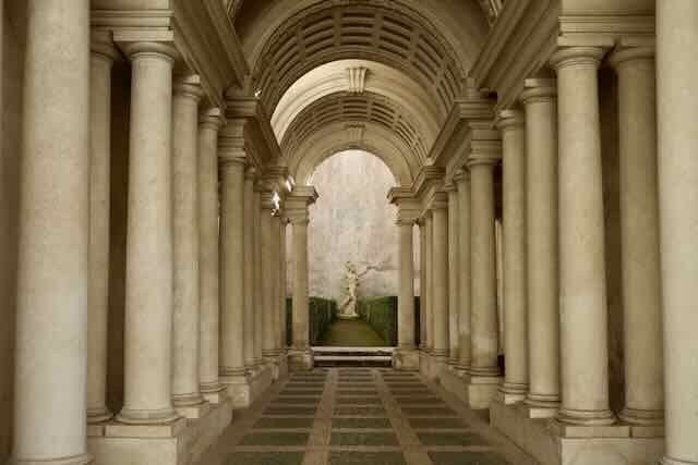 Francesco Borromini optical illusion Francesco Borromini optical illusion