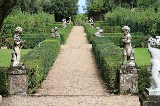 garden walkway