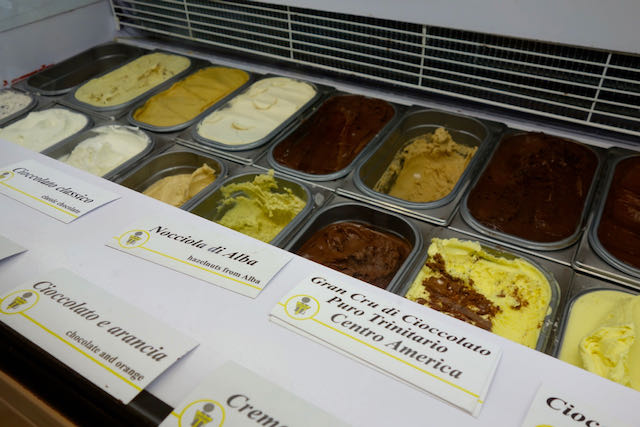 Varied chocolate flavors at Claudio Torcè