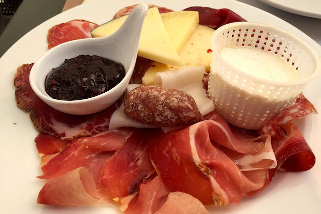 assiette of tuscan cold cuts at il chianti