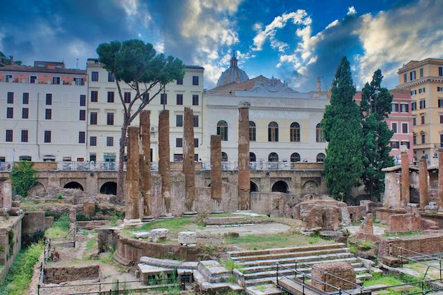 largo argentina - site of Julius Caesar's assassination