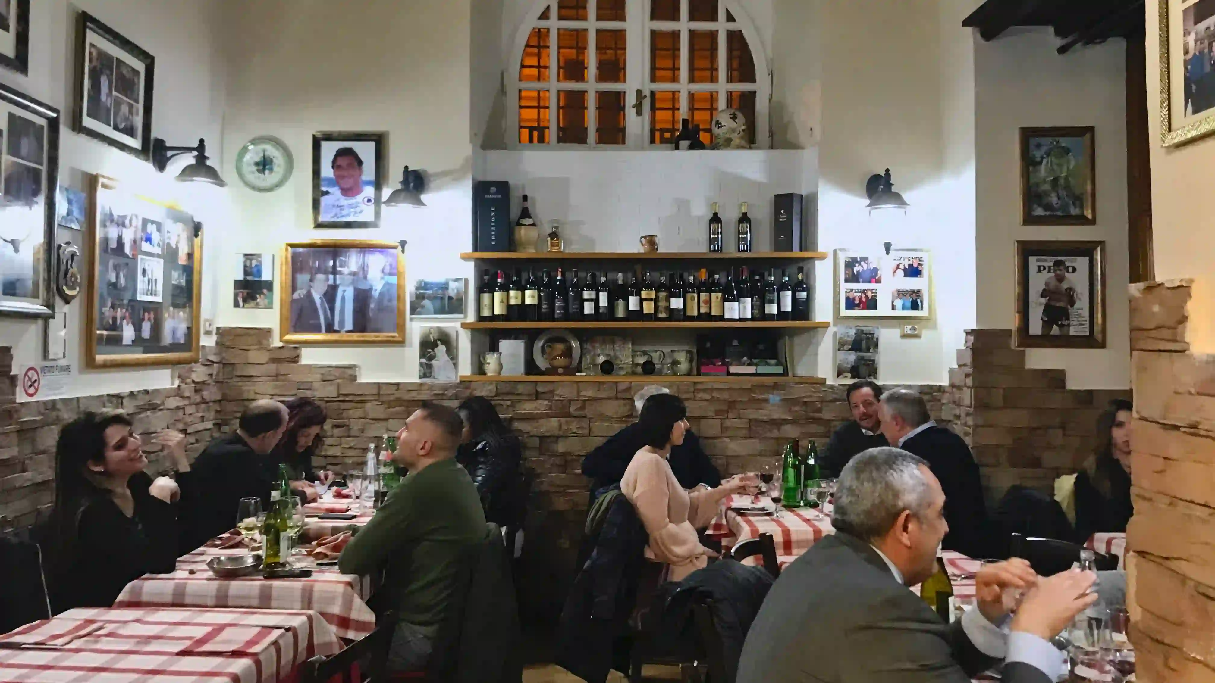 lo scopettaro - inside