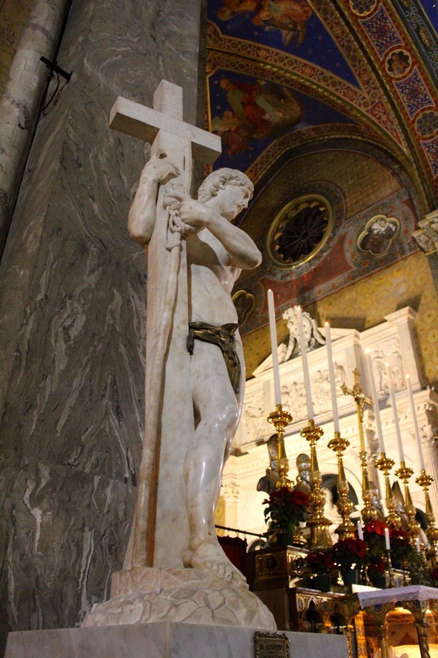 christ the redeemer in santa maria sopra minerva