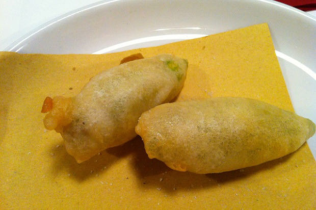 fried zucchini flowers at moma pizzeria