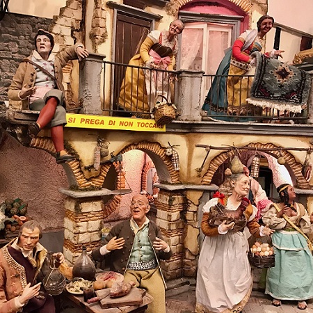 Nativity scene figurines made in Naples