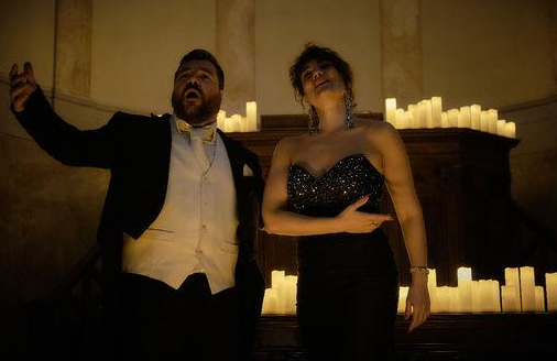 Italian opera by candlelight