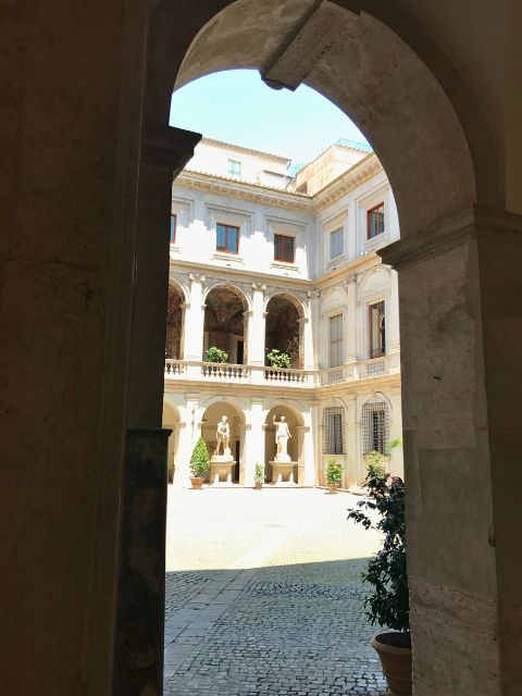 palazzo altemps arch view