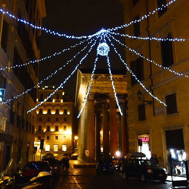 pantheon at night in rome