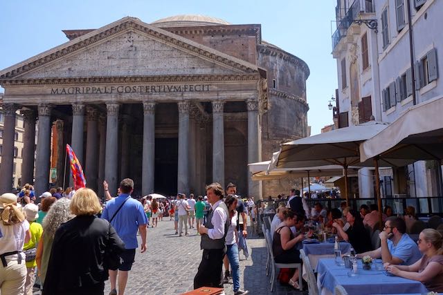 pantheon in rome in june, and how people are dressed how to dress in rome in June - tourists near pantheon