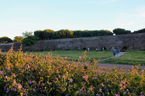 trevi fountain history parco degli aquedotti