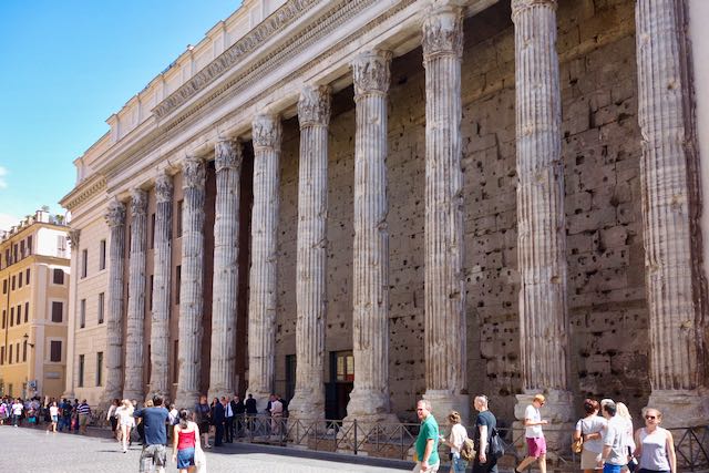 hadrian's temple in piazza di pietra
