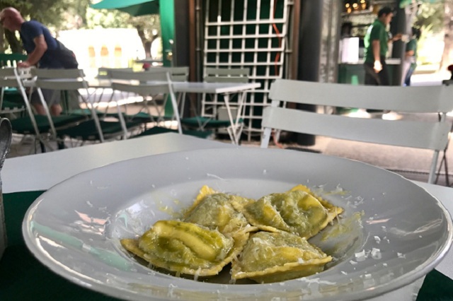 delicious ravioli in borghese park where to eat outdoors in borghese park
