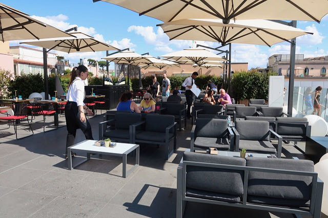 Rinascente. Rooftop UpBar rinascente up barrooftop