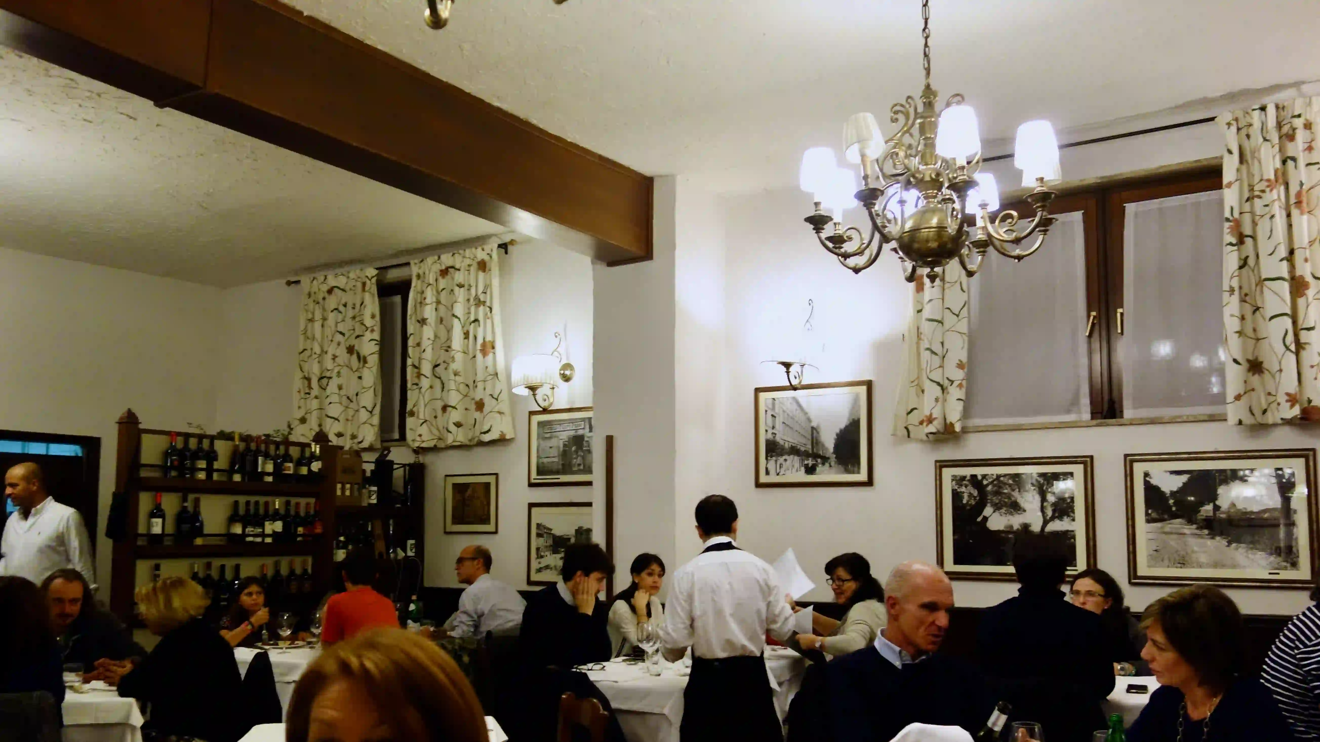 Roberto e Loretta dining room roberto e loretta inside