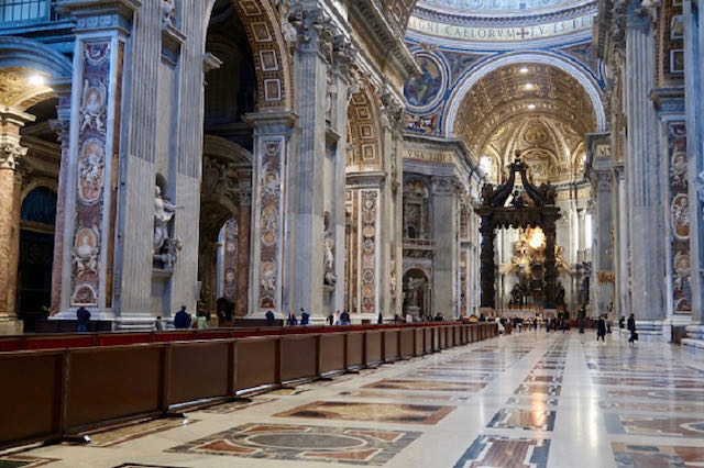 St. Peter's Basilica. Baldachin by G.Lorenzo Bernini St. Peter's Basilica. Baldachin by G.Lorenzo Bernini
