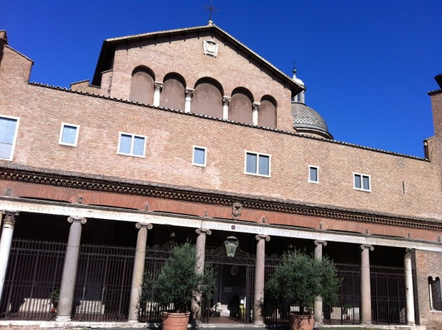 exterior of santi giovanni e paolo celian hill