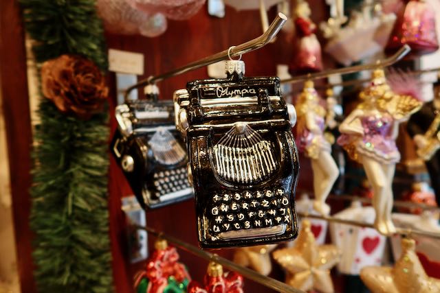 a typewriter ornament at sempre natale