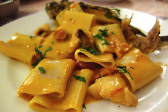 Settimio restaurant. Paccheri pasta Settimio restaurant. Paccheri pasta