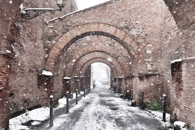 pin clivo di scauro on the celian hill become beautiful during snow pin clivo di scauro on the celian hill become beautiful during snow