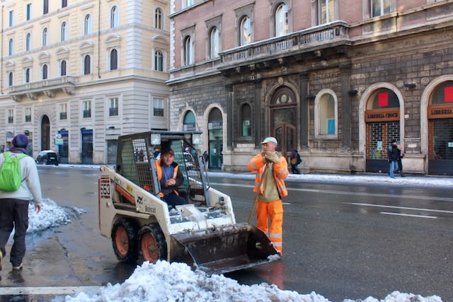 removing snow from Rome street removing snow from Rome street