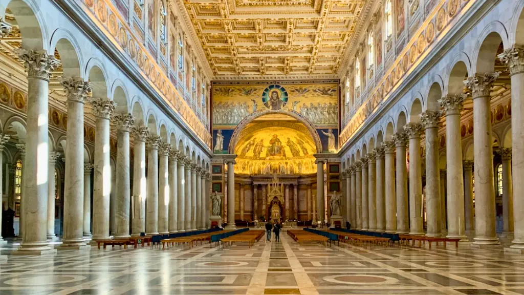 st paul outside walls interior