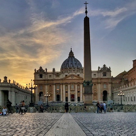 vatican square