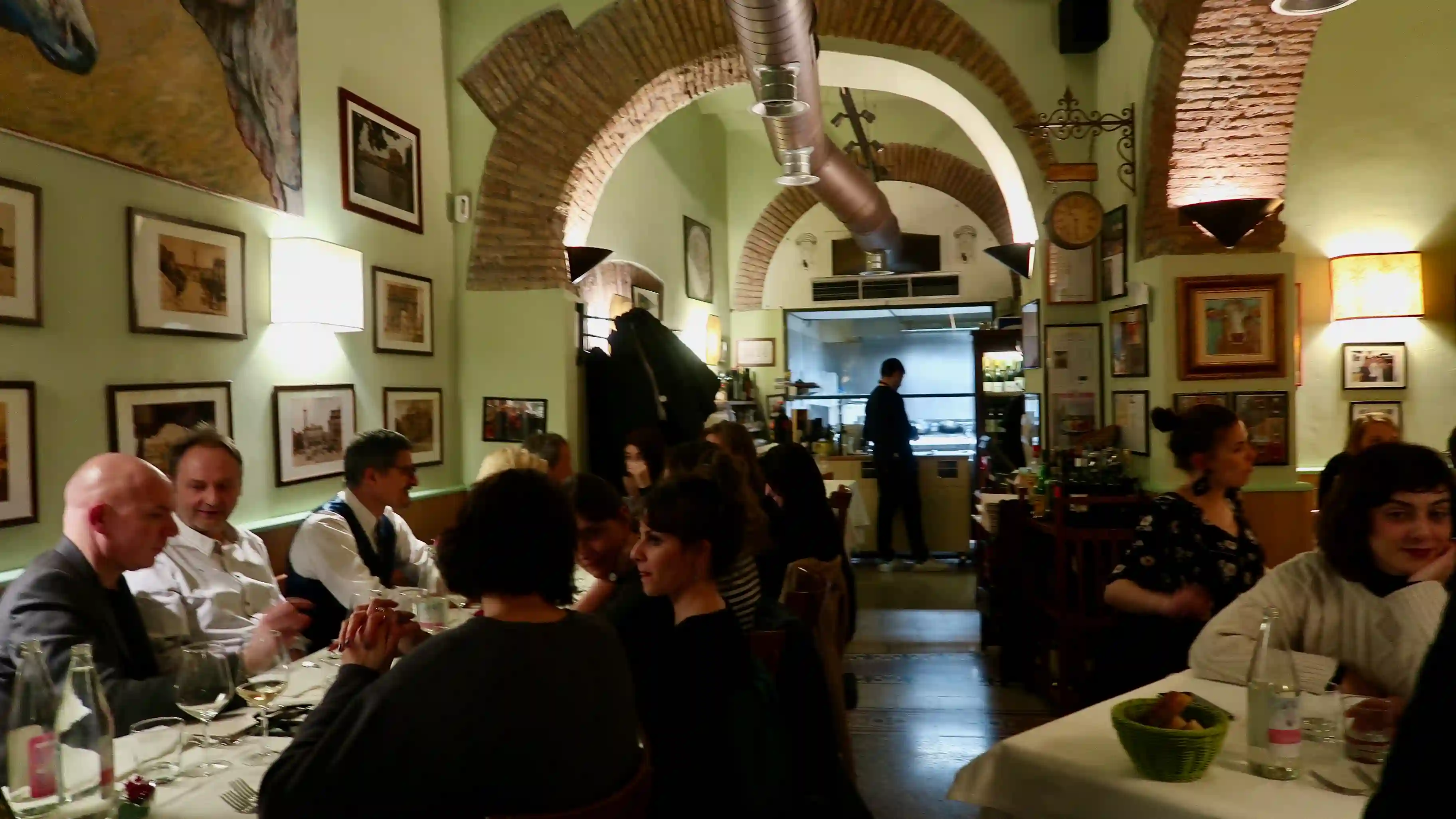 Taverna dei Fori Imperiali taverna fori imperiali - inside