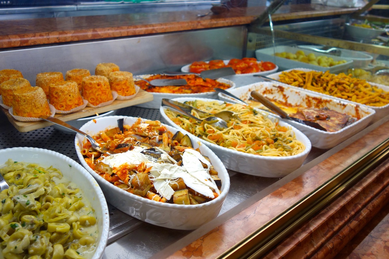 Rome Restaurants Where To Eat Well In For Less Tavola Calda Primi Dagnino